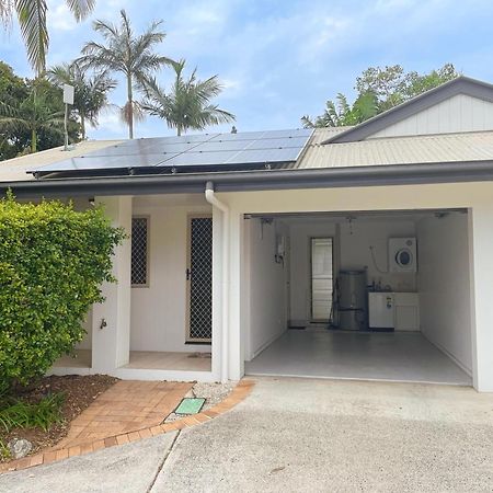 Byron Lakeside Holiday Apartments Byron Bay Kültér fotó
