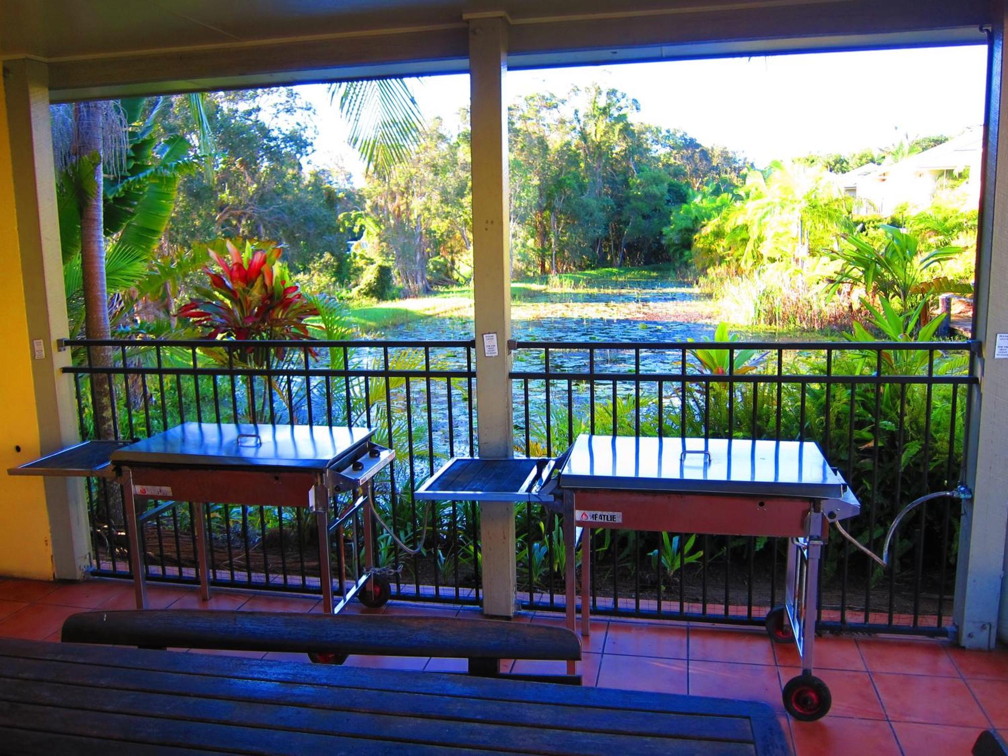 Byron Lakeside Holiday Apartments Byron Bay Kültér fotó