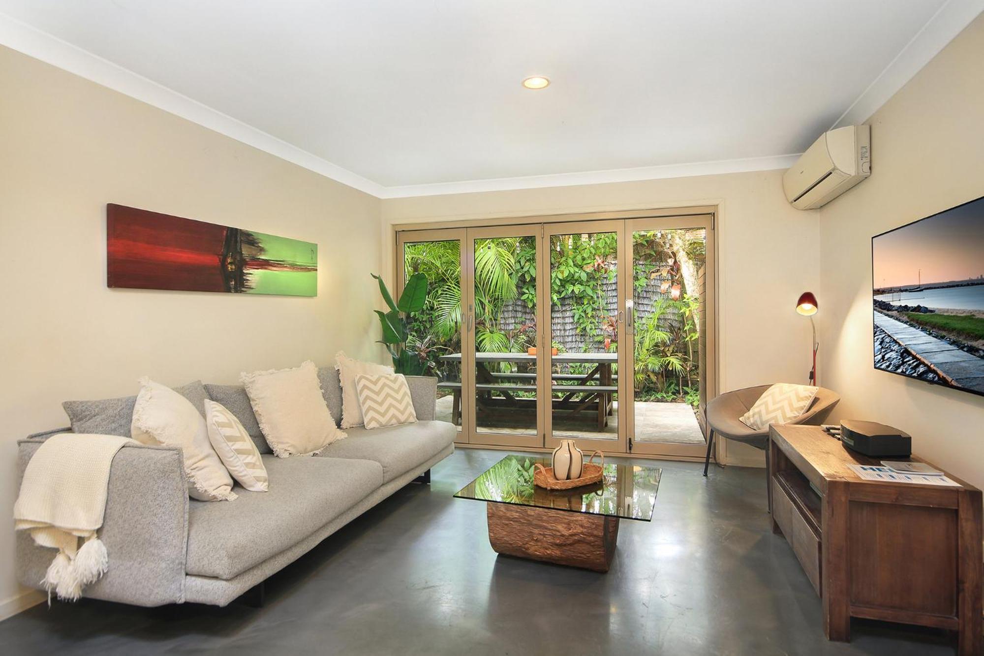 Byron Lakeside Holiday Apartments Byron Bay Kültér fotó