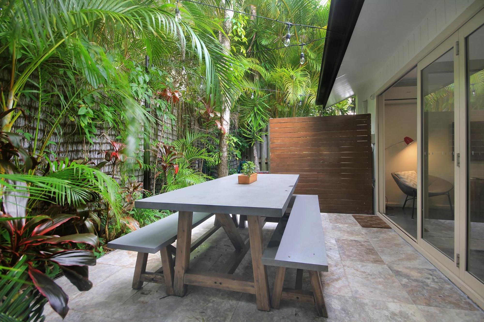 Byron Lakeside Holiday Apartments Byron Bay Kültér fotó