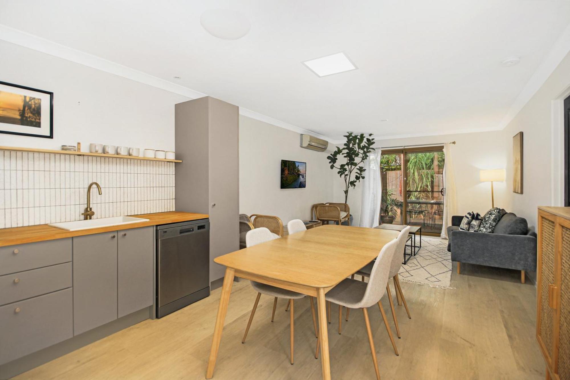 Byron Lakeside Holiday Apartments Byron Bay Kültér fotó