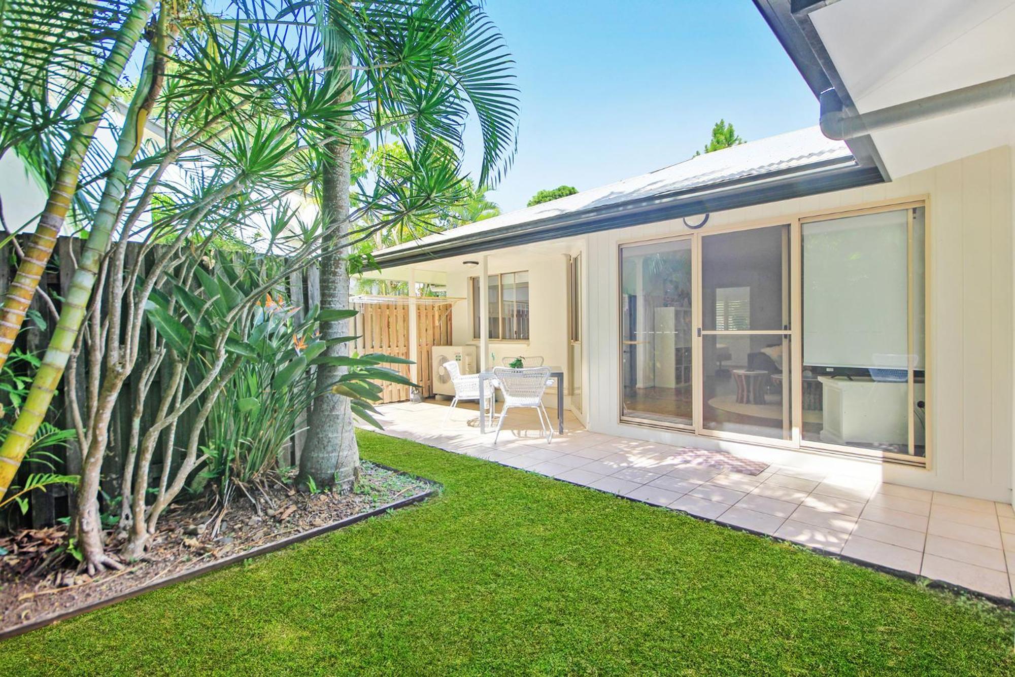 Byron Lakeside Holiday Apartments Byron Bay Szoba fotó